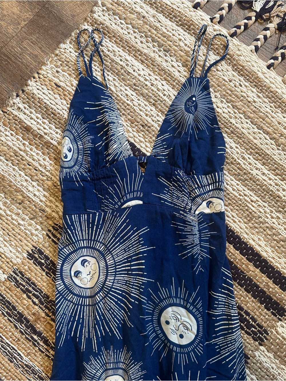 ☾ URBAN OUTFITTERS sun & moon print maxi dress